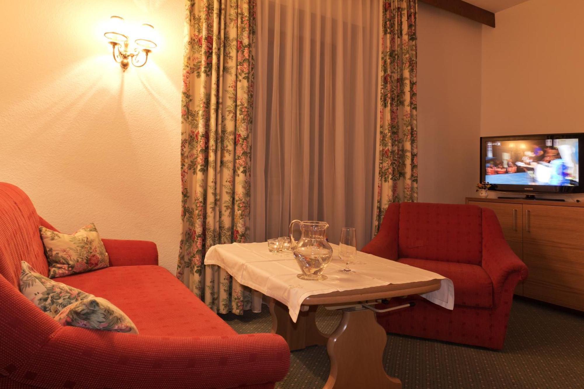 Hotel Angelika Sankt Anton am Arlberg Quarto foto